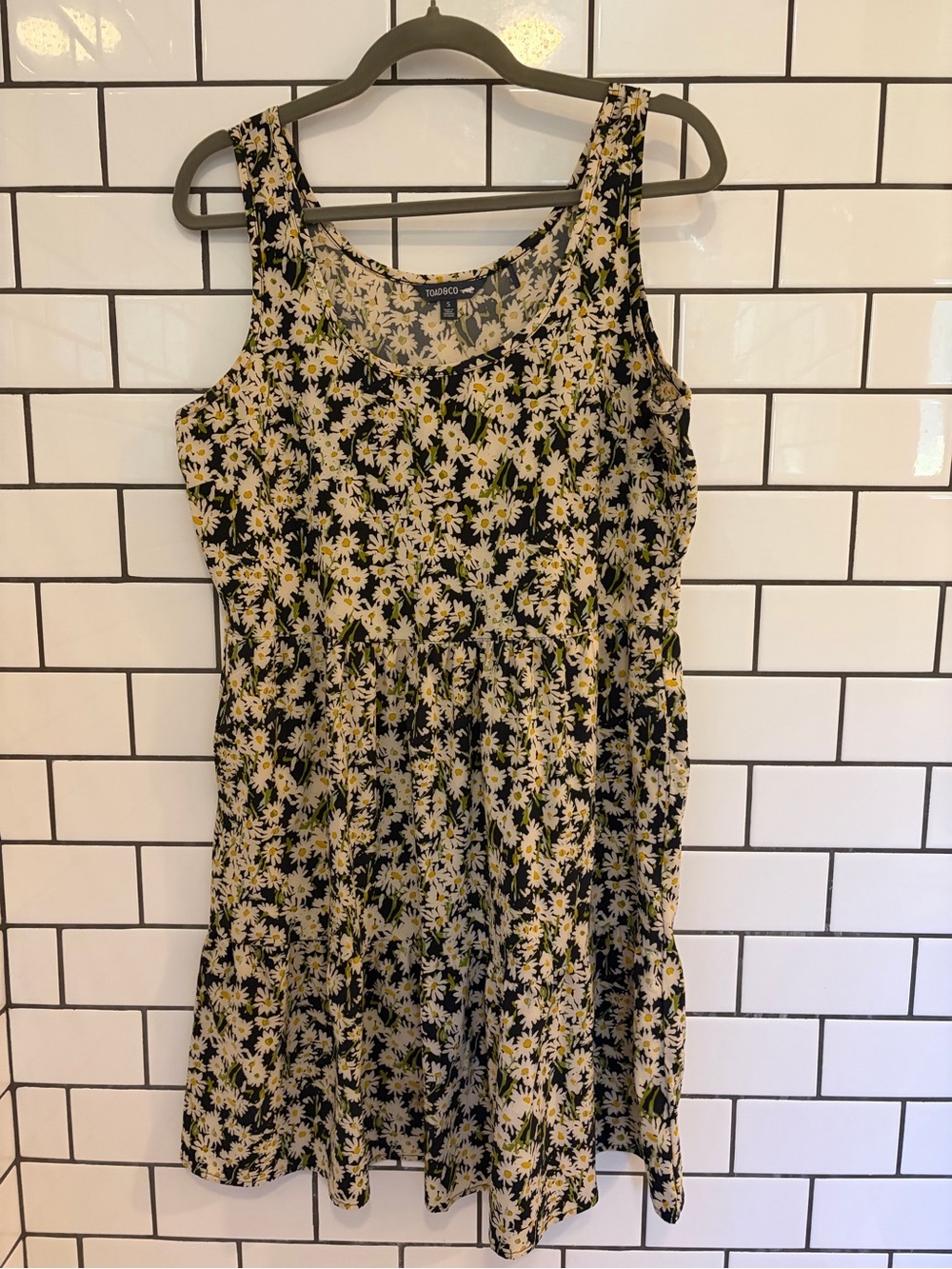 Toad & Co Black Daisy Print Tank Dress- pockets!